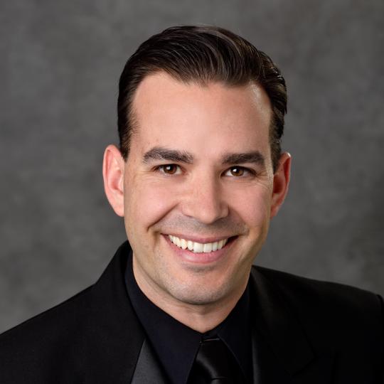 Dustin Barr